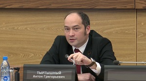 Антон Тыртышный об исключении членов с правом совещательного голоса из избиркомов: Это стратегически неверное решение